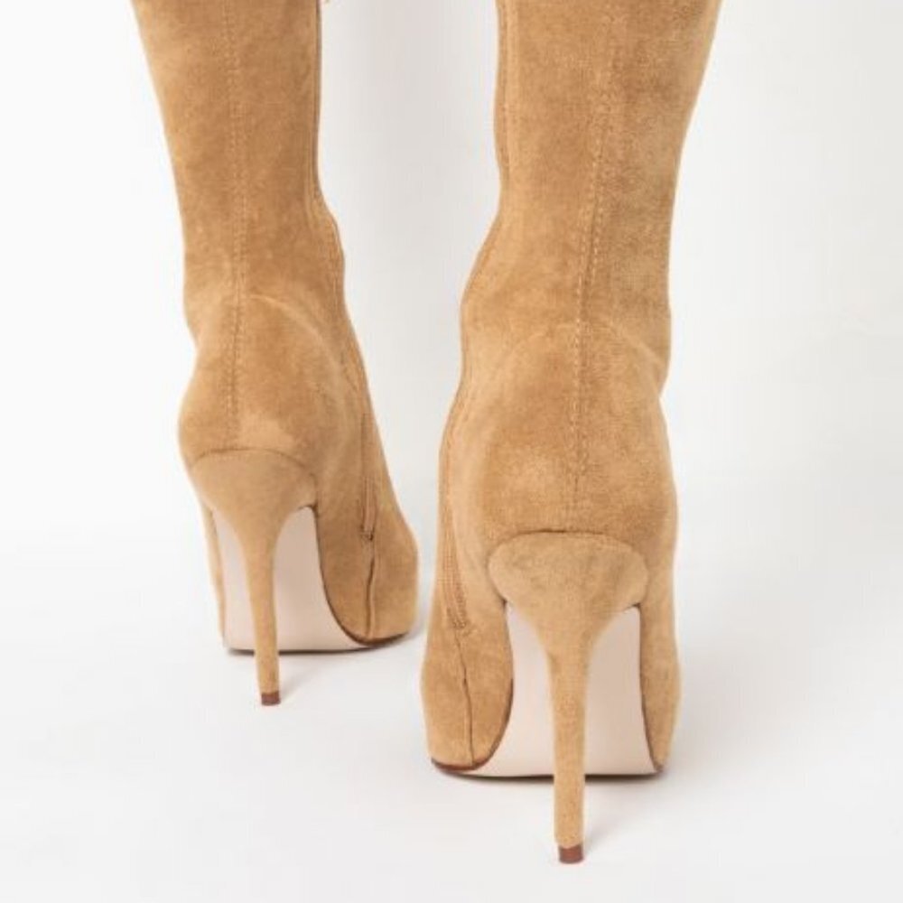 BEIGE MADE YOU FLAWLESS KNEE HIGH BOOTS ( BRAND NEW !!!! ) - Picture 4 of 7